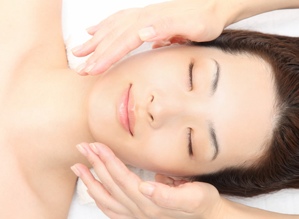 Facial Skin Care Specialist With Korean Facial Massage Course